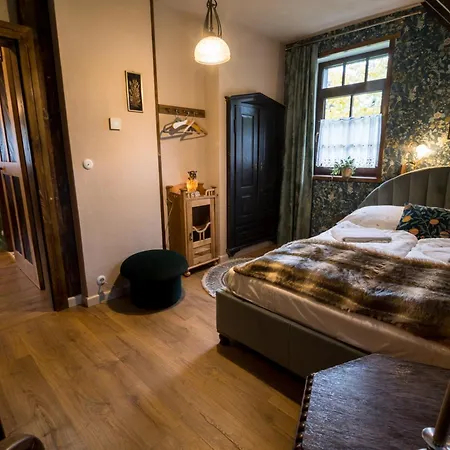 Milkowa Dolina Chalet *